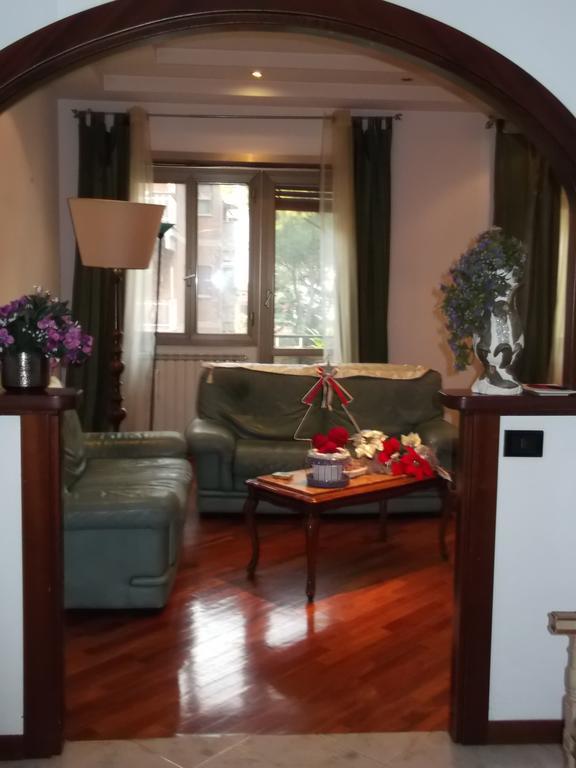B&B Mary'S Houseチャンピーノ エクステリア 写真